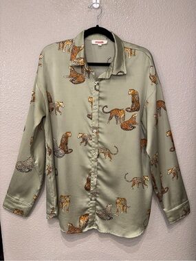 Mazik Leopard Big Cat Print Satin Button Down Blouse Sage Green L